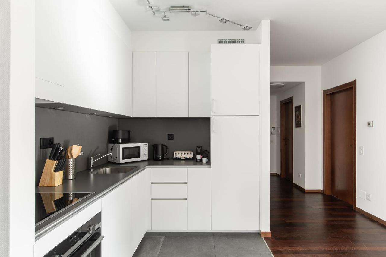 Maraini 15 By Quokka 360 - Bright Flat With Lake View Lugano Bagian luar foto
